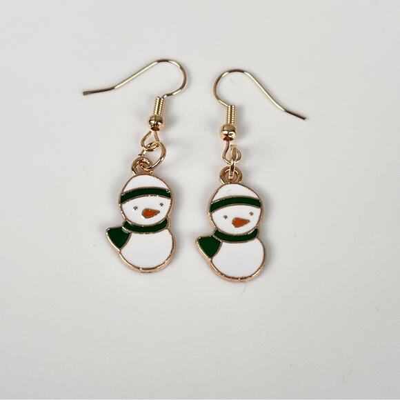 3 Pairs of Christmas Hook Earrings, Wreath, Santa Claus, New! - Picture 3 of 6